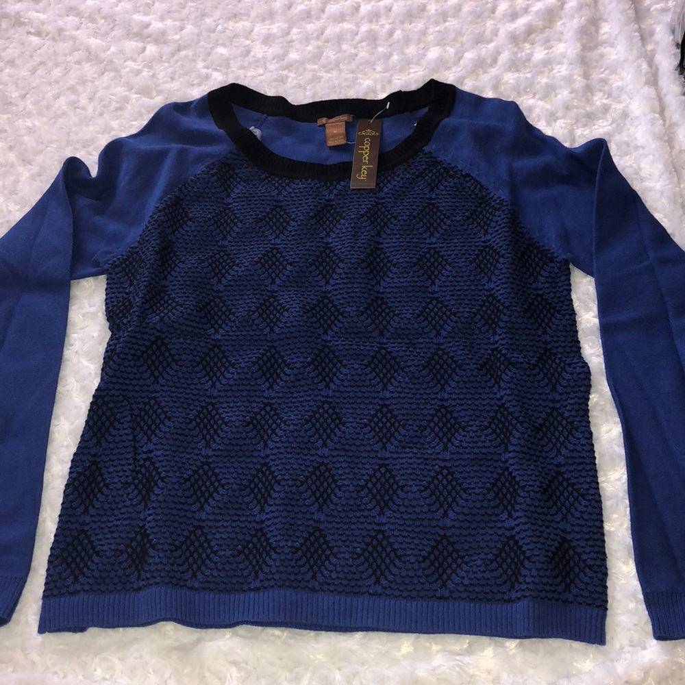 Diamond Stitched Blue & Black Sweater